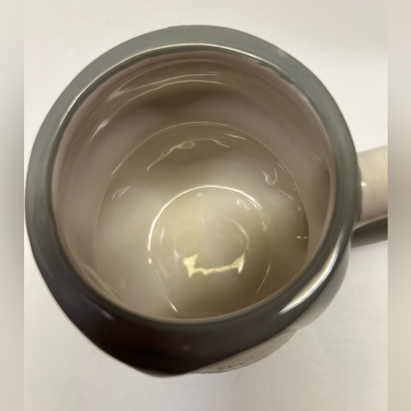 Owl Modern Gourmet Foods Mug 3-D Gray & White Fall 16‎ oz Coffee Tea Cup - Picture 15 of 16